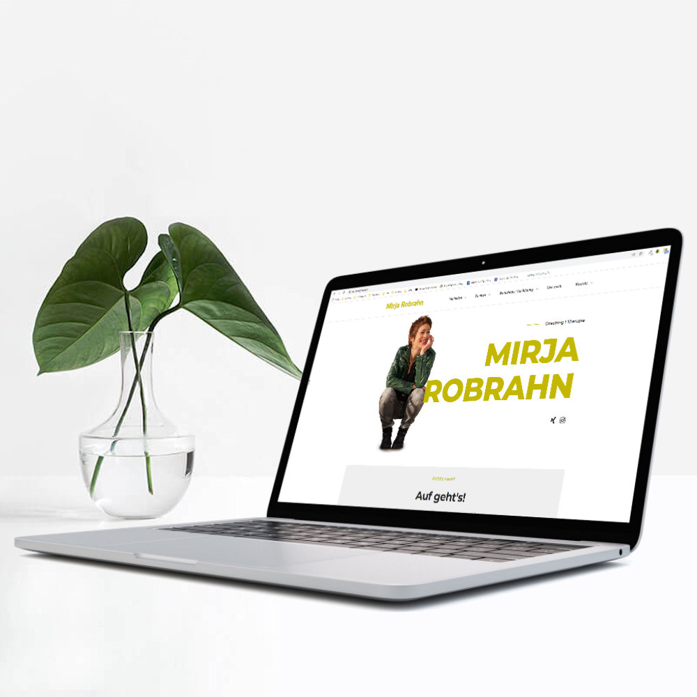 Die Webseite 'www.mirja-robrahn.de' auf einem Laptop